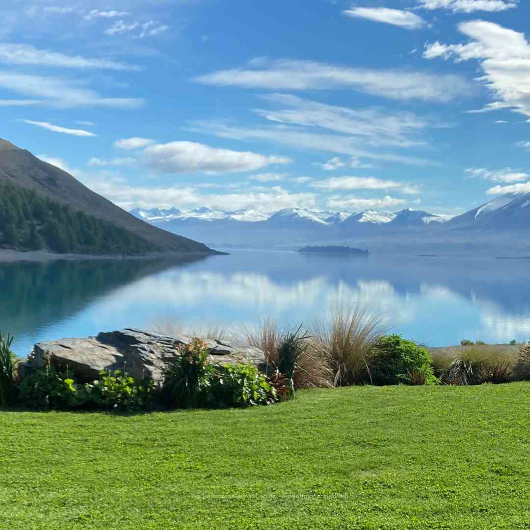 Morelea Lakeside at Lake Tekapo, New Zealand. Weddings, elopements and vow renewals with Jade Marriage Celebrant.